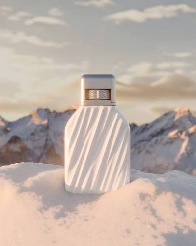 Tumi Nova Extrait de Parfum Travel Spray